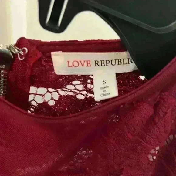 Red Cocktail Dress  - Picture 5 of 8